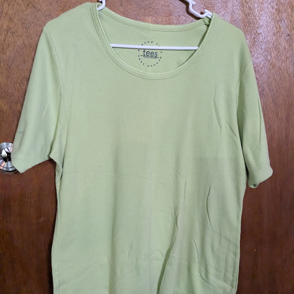 Women's Green Top